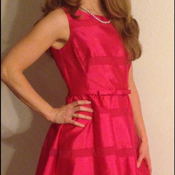 Beautiful Pink Semi Formal Dress “Taylor” - Picture 2 of 7